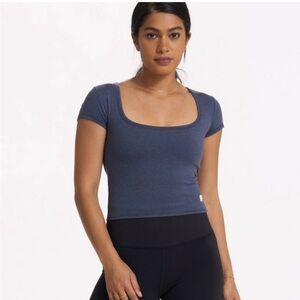 Vuori Women's Short Sleeve Tee - Navy Blue